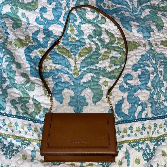 Michael Kors Handbags - Michael Kors Crossbody Bag